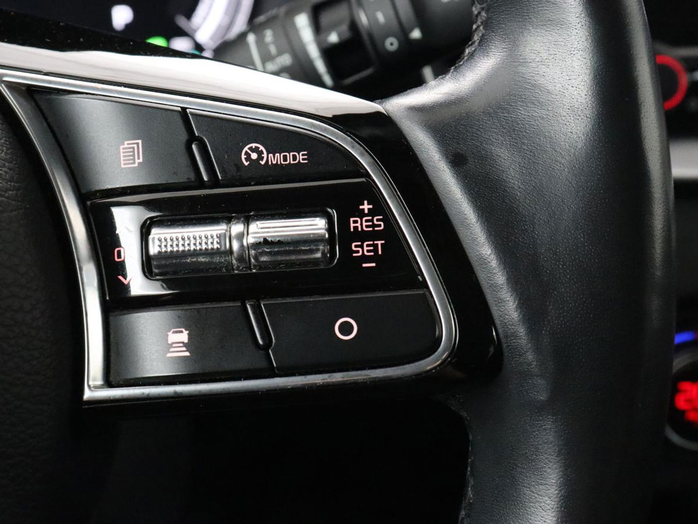 Kia Xceed 1.6 GDi PHEV DynamicPlusLine | Stoel & stuurverwarming | Adaptive cruise | Camera | Carplay | Half leder | Navigatie | Digital Cockpit | Full LED | Keyless