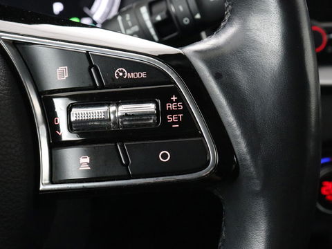 Kia Xceed 1.6 GDi PHEV DynamicPlusLine | Stoel & stuurverwarming | Adaptive cruise | Camera | Carplay | Half leder | Navigatie | Digital Cockpit | Full LED | Keyless