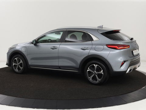 Kia Xceed 1.6 GDi PHEV DynamicPlusLine | Stoel & stuurverwarming | Adaptive cruise | Camera | Carplay | Half leder | Navigatie | Digital Cockpit | Full LED | Keyless