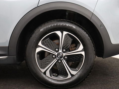 Kia Xceed 1.6 GDi PHEV DynamicPlusLine | Stoel & stuurverwarming | Adaptive cruise | Camera | Carplay | Half leder | Navigatie | Digital Cockpit | Full LED | Keyless
