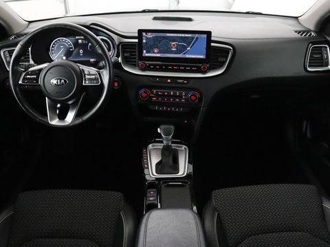 Kia Xceed 1.6 GDi PHEV DynamicPlusLine | Stoel & stuurverwarming | Adaptive cruise | Camera | Carplay | Half leder | Navigatie | Digital Cockpit | Full LED | Keyless