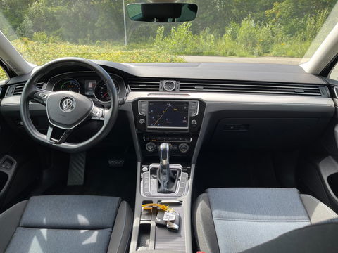 Volkswagen Passat Variant 1.4 TSI GTE Highline Navi Led-Xenon Pdc Trekhaak