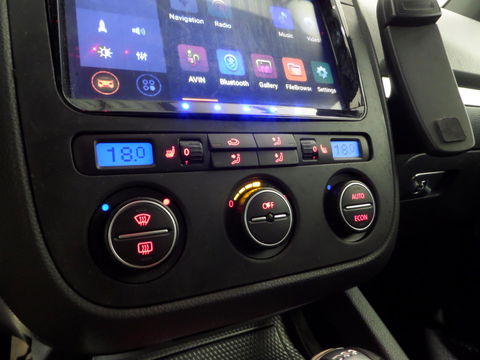 Volkswagen Golf 3.2 V6 R32 DSG Automaat Stoelverwarming Navigatie Bluetooth Alcantara Cruise-control 18"Cadiz velgen