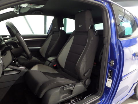 Volkswagen Golf 3.2 V6 R32 DSG Automaat Stoelverwarming Navigatie Bluetooth Alcantara Cruise-control 18"Cadiz velgen