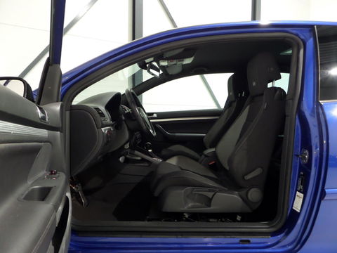 Volkswagen Golf 3.2 V6 R32 DSG Automaat Stoelverwarming Navigatie Bluetooth Alcantara Cruise-control 18"Cadiz velgen