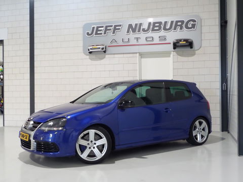 Volkswagen Golf 3.2 V6 R32 DSG Automaat Stoelverwarming Navigatie Bluetooth Alcantara Cruise-control 18"Cadiz velgen