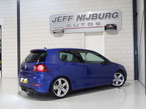Volkswagen Golf 3.2 V6 R32 DSG Automaat Stoelverwarming Navigatie Bluetooth Alcantara Cruise-control 18"Cadiz velgen