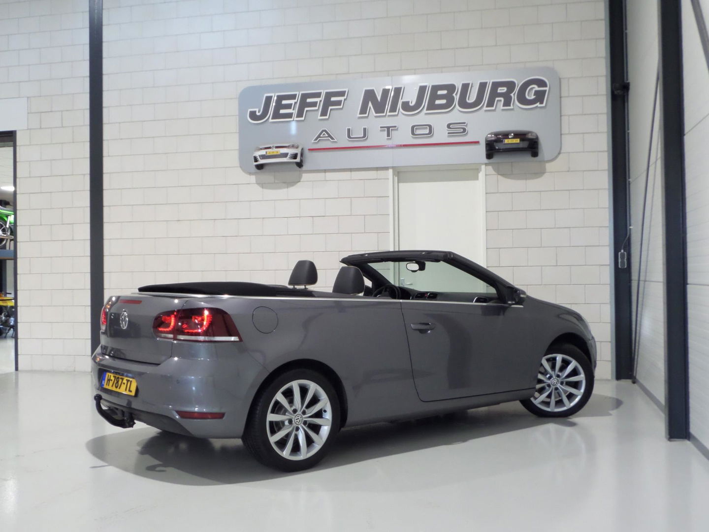 Volkswagen GOLF Cabriolet 1.4 TSI DSG Highline "Automaat" Xenon-LED Apple-Carplay Leer Stoelverwarming Camera Trekhaak DAB+