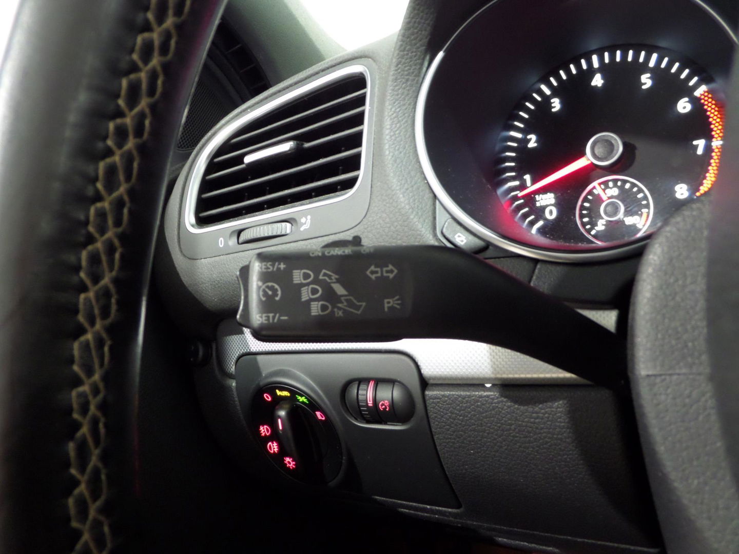 Volkswagen GOLF Cabriolet 1.4 TSI DSG Highline "Automaat" Xenon-LED Apple-Carplay Leer Stoelverwarming Camera Trekhaak DAB+
