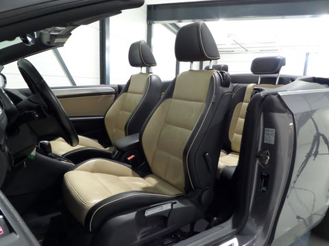 Volkswagen GOLF Cabriolet 1.4 TSI DSG Highline "Automaat" Xenon-LED Apple-Carplay Leer Stoelverwarming Camera Trekhaak DAB+
