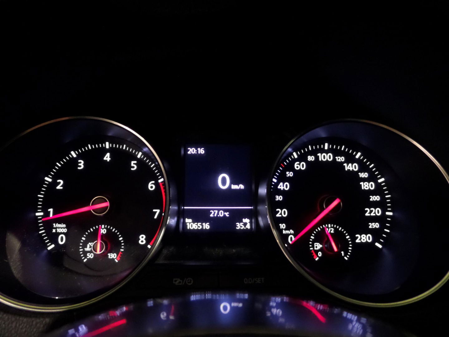 Volkswagen Polo 1.8 TSI GTI Full-LED Apple-Carplay Milltek Maxton OZ-velgen Big brake kit Stoelverwarming Dynaudio