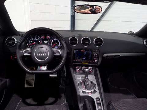 Audi TT Roadster 1.8 TFSI Advance Sport "Nieuwe ketting" "Automaat" 2x S-Line Xenon-LED Leder-Alcantara Stoelverwarming Navigatie