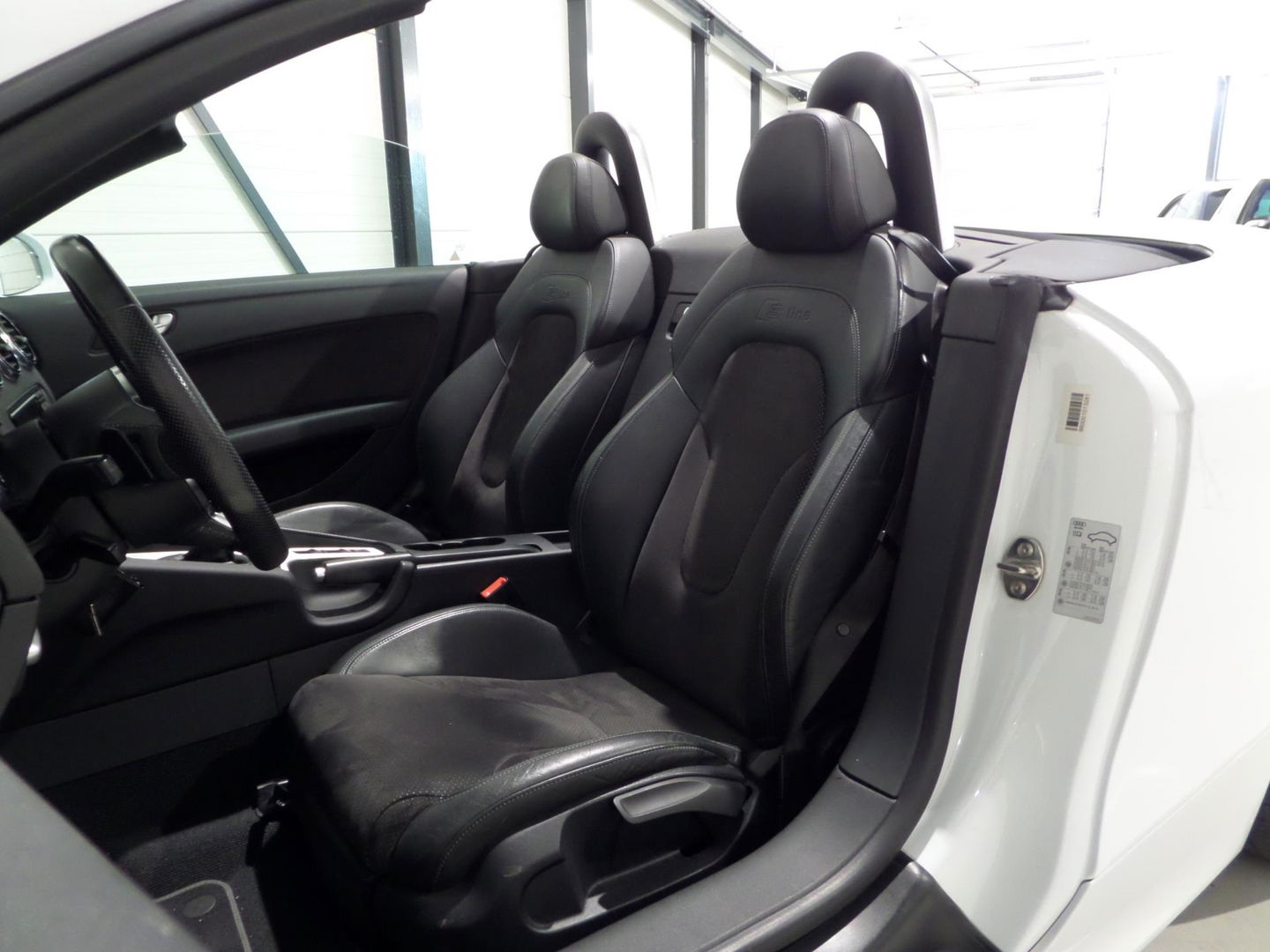 Audi TT Roadster 1.8 TFSI Advance Sport "Nieuwe ketting" "Automaat" 2x S-Line Xenon-LED Leder-Alcantara Stoelverwarming Navigatie