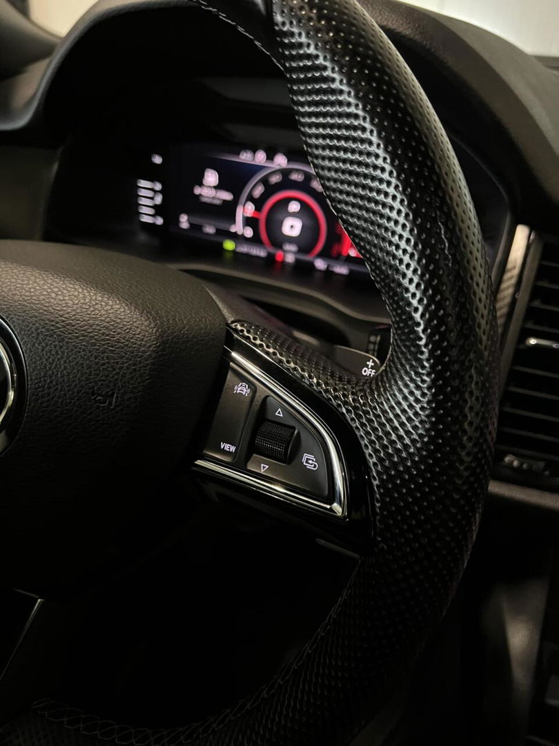 Škoda Kodiaq 1.5 TSI Sportline Pano Virtual 7 Pers Trekhaak