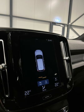 Volvo XC40 1.5 T5 Twin Engine R-Design Pano Carplay ACC NAP