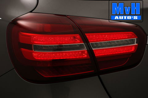 Mercedes-Benz GLA 180 Business Solution AMG|LED|CAMERA|NAP