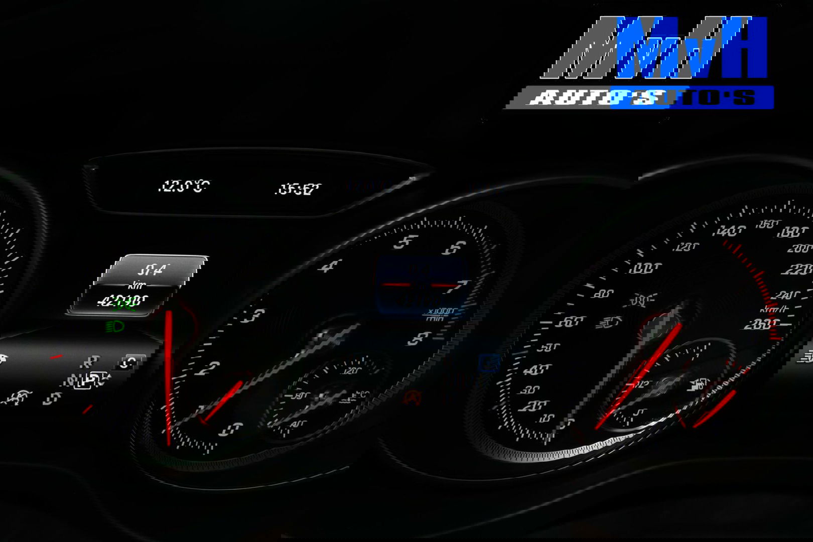 Mercedes-Benz GLA 180 Business Solution AMG|LED|CAMERA|NAP