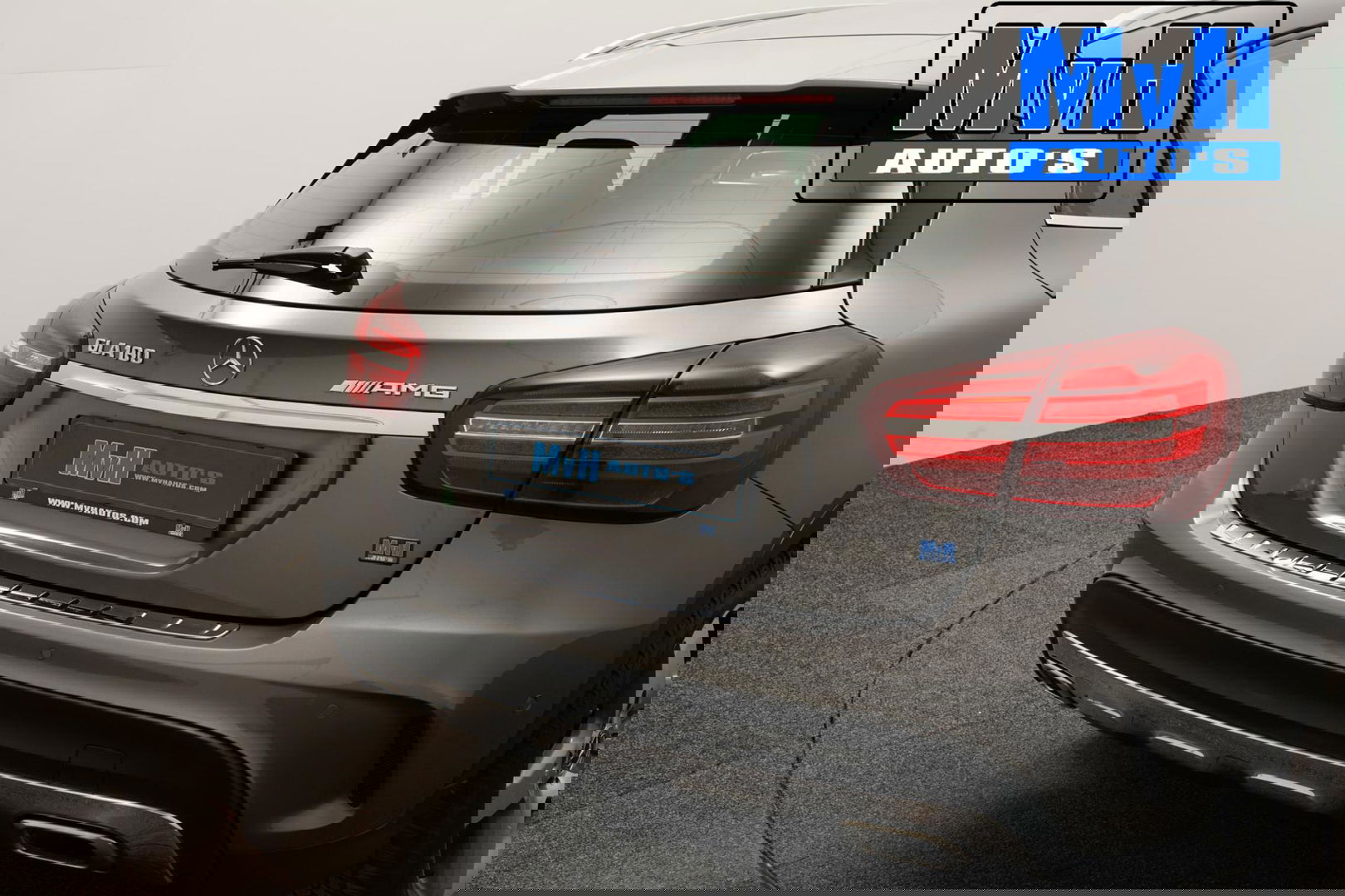 Mercedes-Benz GLA 180 Business Solution AMG|LED|CAMERA|NAP