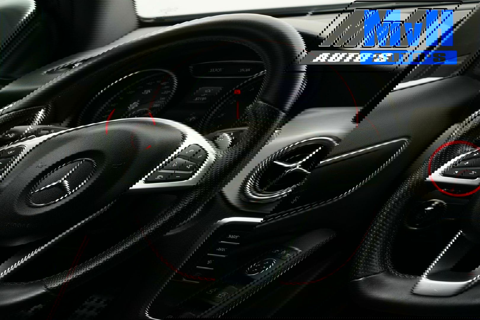 Mercedes-Benz GLA 180 Business Solution AMG|LED|CAMERA|NAP