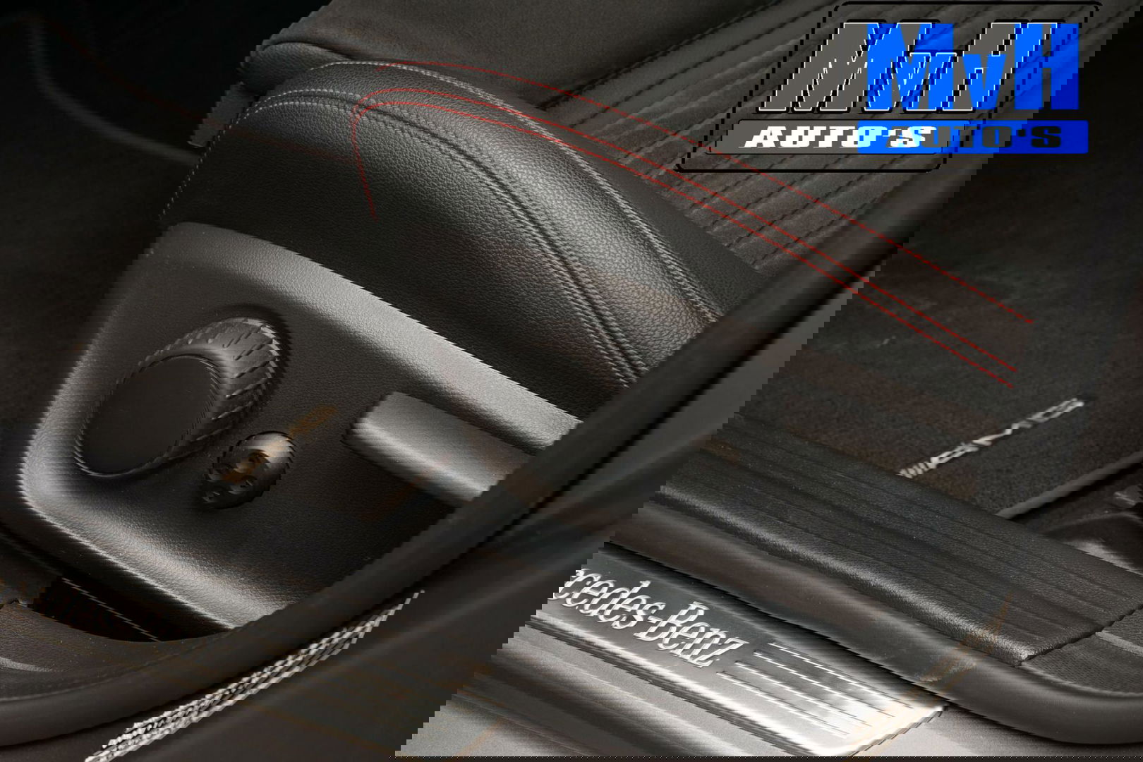 Mercedes-Benz GLA 180 Business Solution AMG|LED|CAMERA|NAP