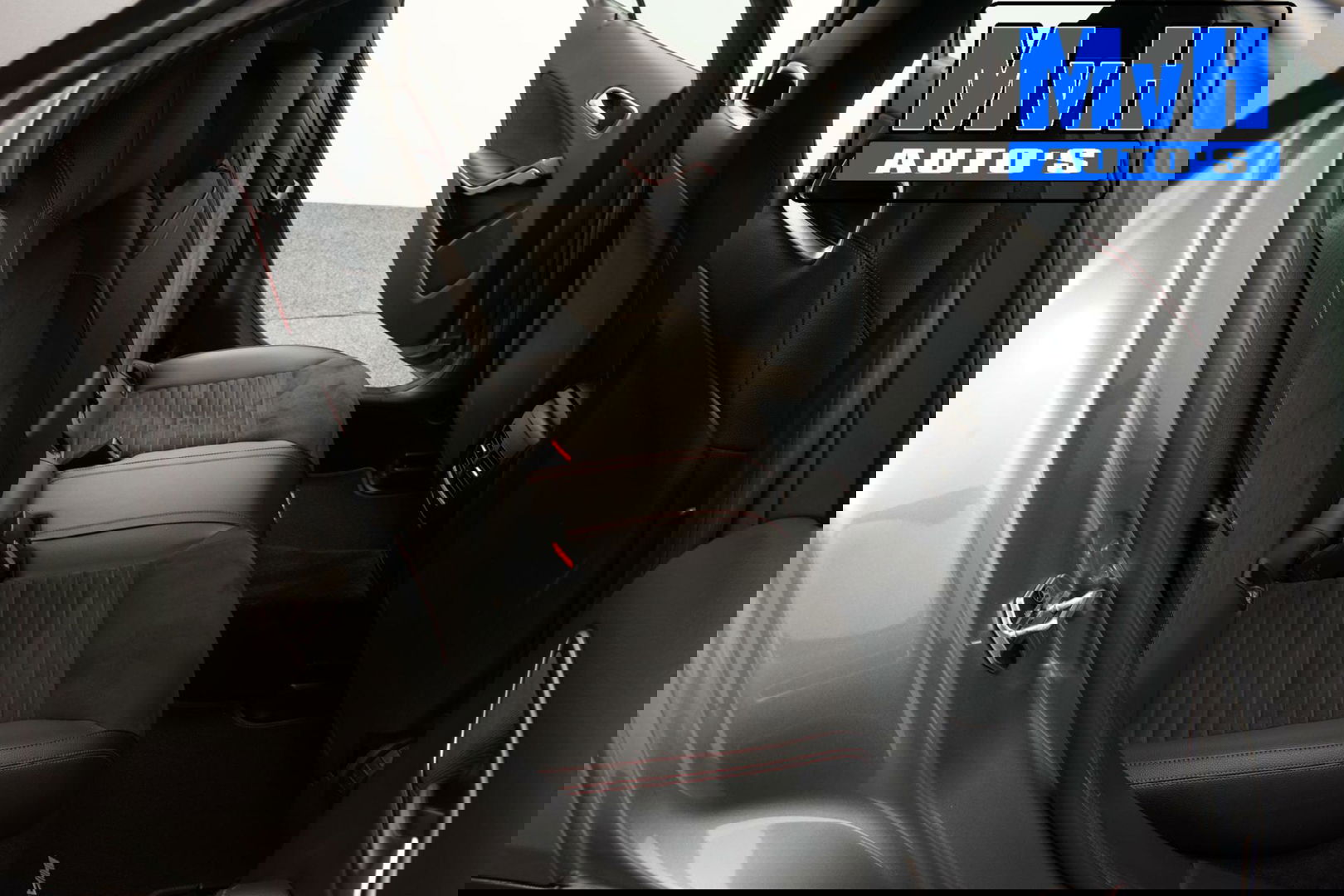 Mercedes-Benz GLA 180 Business Solution AMG|LED|CAMERA|NAP
