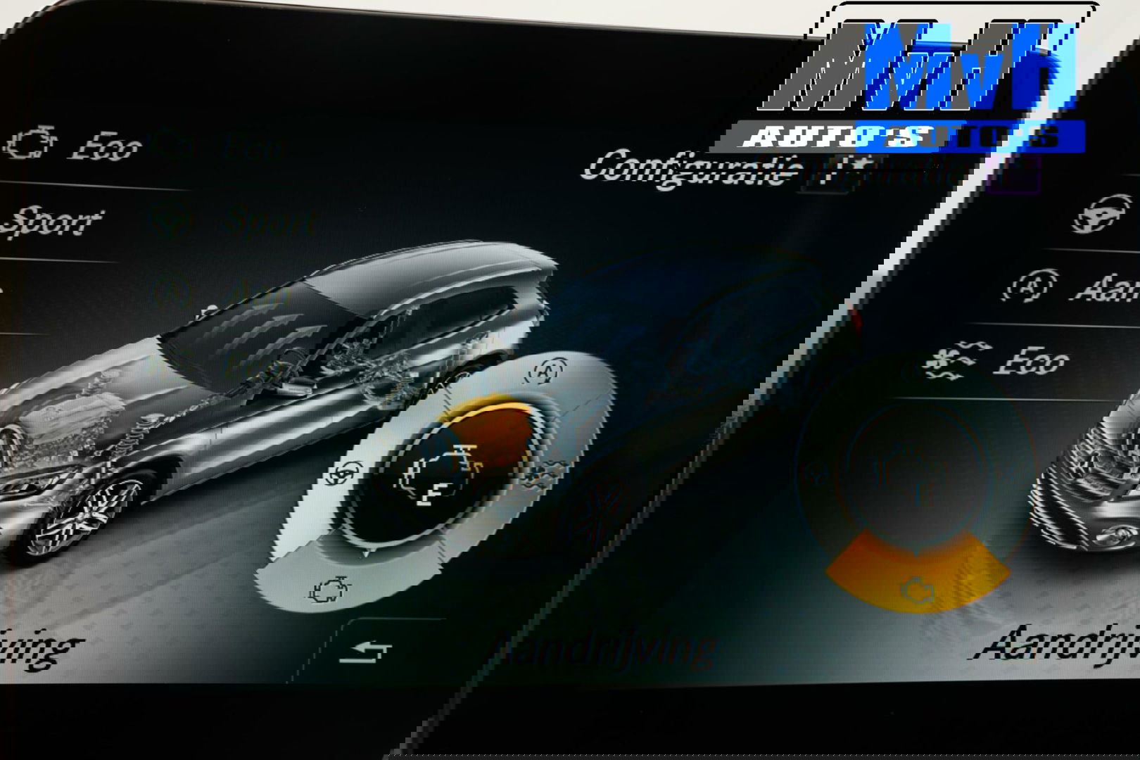 Mercedes-Benz GLA 180 Business Solution AMG|LED|CAMERA|NAP