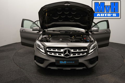 Mercedes-Benz GLA 180 Business Solution AMG|LED|CAMERA|NAP