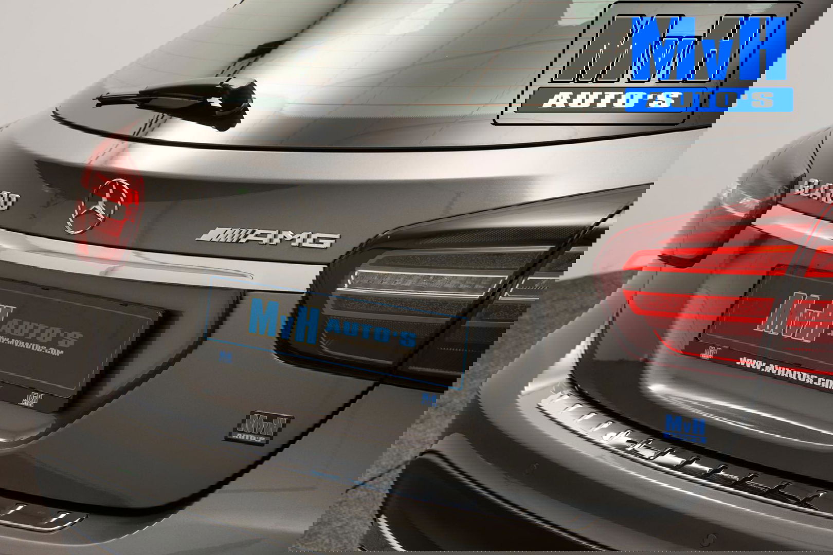 Mercedes-Benz GLA 180 Business Solution AMG|LED|CAMERA|NAP