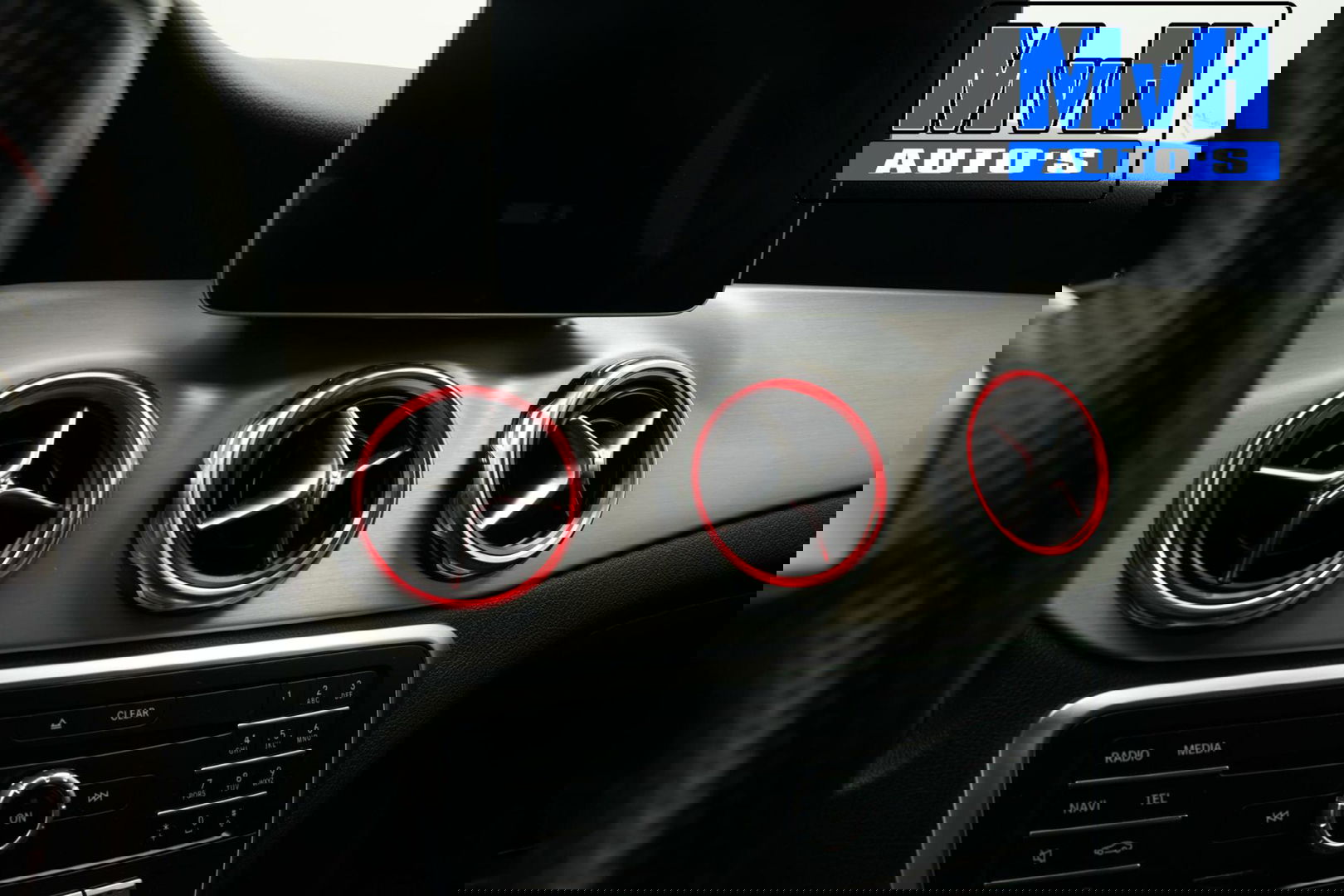 Mercedes-Benz GLA 180 Business Solution AMG|LED|CAMERA|NAP