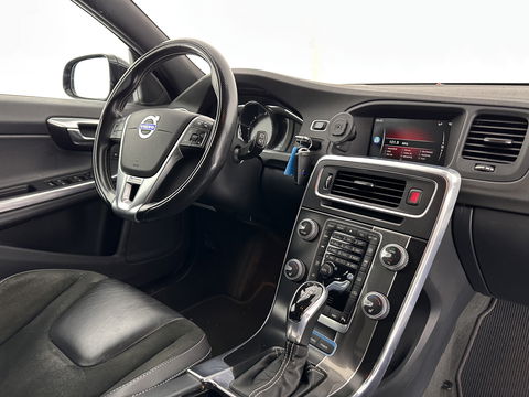 Volvo V60 2.4 D6 AWD Plug-In Hybrid R-Design Aut. *LEATHER-ALCANTARA | XENON | SPORT/HEATED-SEATS | NAVI-FULLMAP | ECC | PDC | CRUISE | 18''ALU | TOWBAR*
