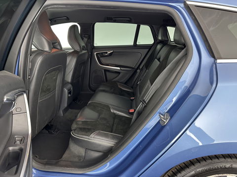 Volvo V60 2.4 D6 AWD Plug-In Hybrid R-Design Aut. *LEATHER-ALCANTARA | XENON | SPORT/HEATED-SEATS | NAVI-FULLMAP | ECC | PDC | CRUISE | 18''ALU | TOWBAR*