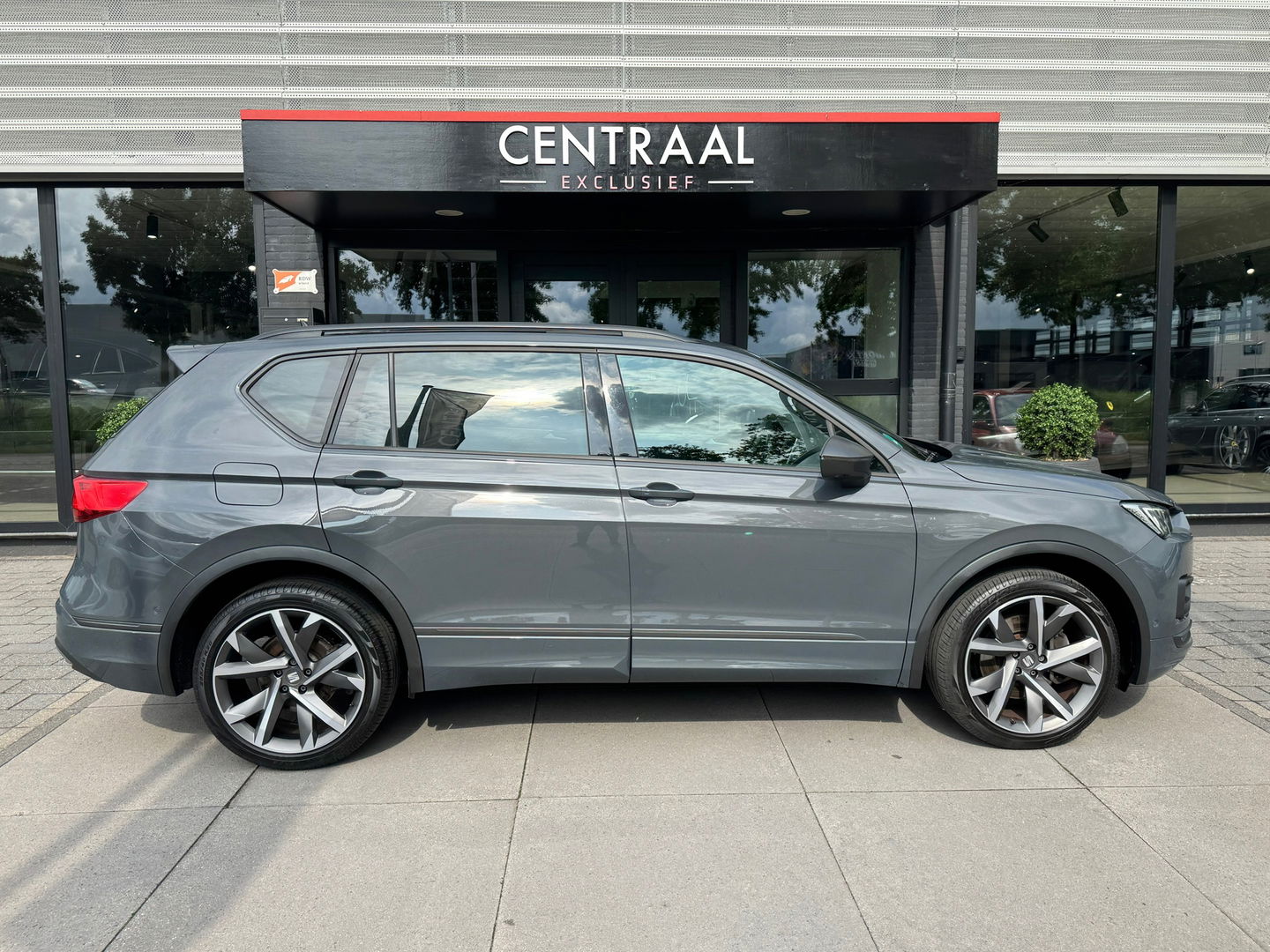 SEAT Tarraco 1.4 TSI e-Hybrid PHEV FR 245PK|Pano|Memory|360Camera|ACC|Keyless|Carplay