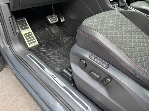 SEAT Tarraco 1.4 TSI e-Hybrid PHEV FR 245PK|Pano|Memory|360Camera|ACC|Keyless|Carplay