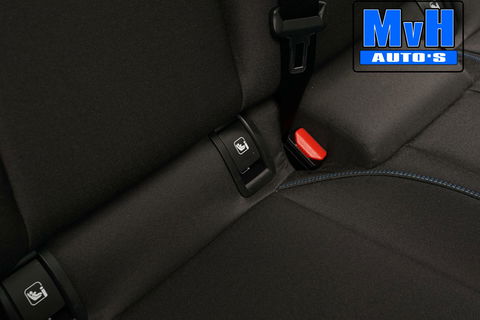 Lynk & Co 01 1.5 Plug-in Hybride|FULL BLACK XXL|360°CAM|NAP