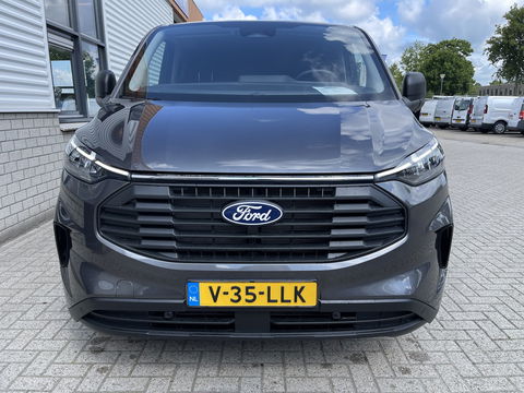 Ford Transit Custom 320 2.0 TDCI 136pk L2H1 Trend DC 6 persoons / NIEUW / BPM vrij! / rijklaar € 39.950 ex btw / lease vanaf € 715 / airco / cruise / camera / metallic lak / led koplampen / euro 6