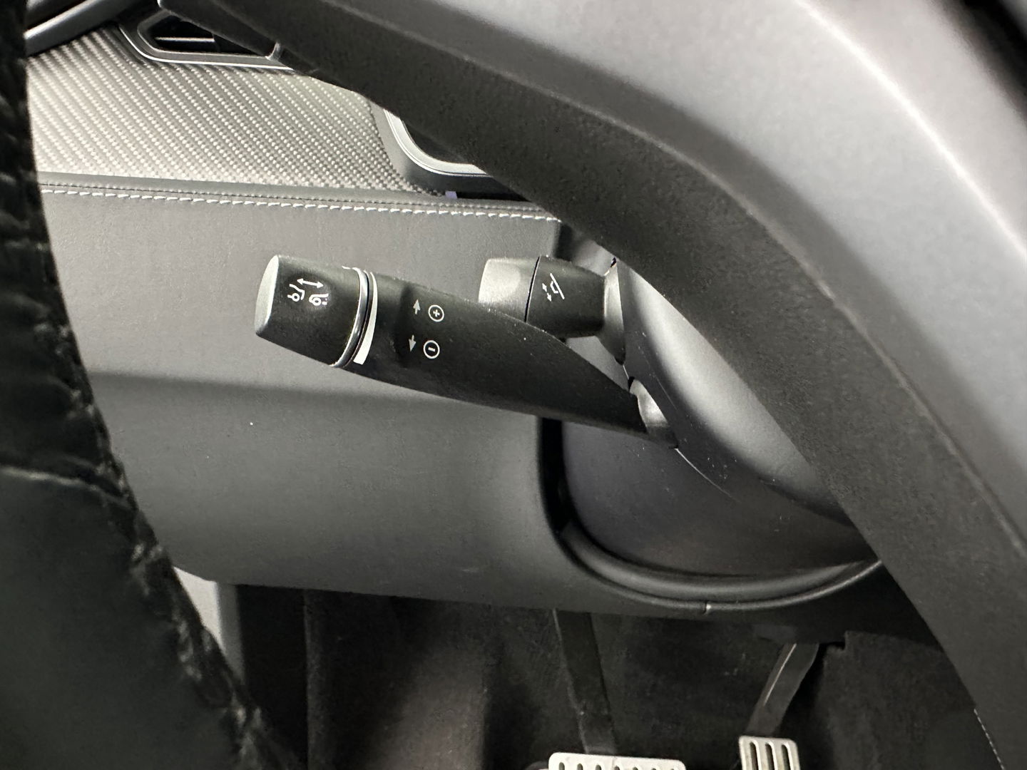 Tesla Model X Performance Ludicrous [ 3-Fase ] Aut. *PANO-WINDOW | AUTO-PILOT | LUXURY-LEATHER | SURROUND-VIEW | NAVI-FULLMAP | FULL-LED | AIR-SUSPENSION | DIGI-COCKPIT | KEYLESS | CAMERA | DAB+ | HEATED-COMFORT-SEATS | TOWBAR | 22''ALU*
