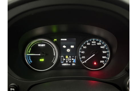 Mitsubishi Outlander 2.0 PHEV Instyle Pano Camera LED Trekhaak Clima Cruise Navi PDC 18''LMV
