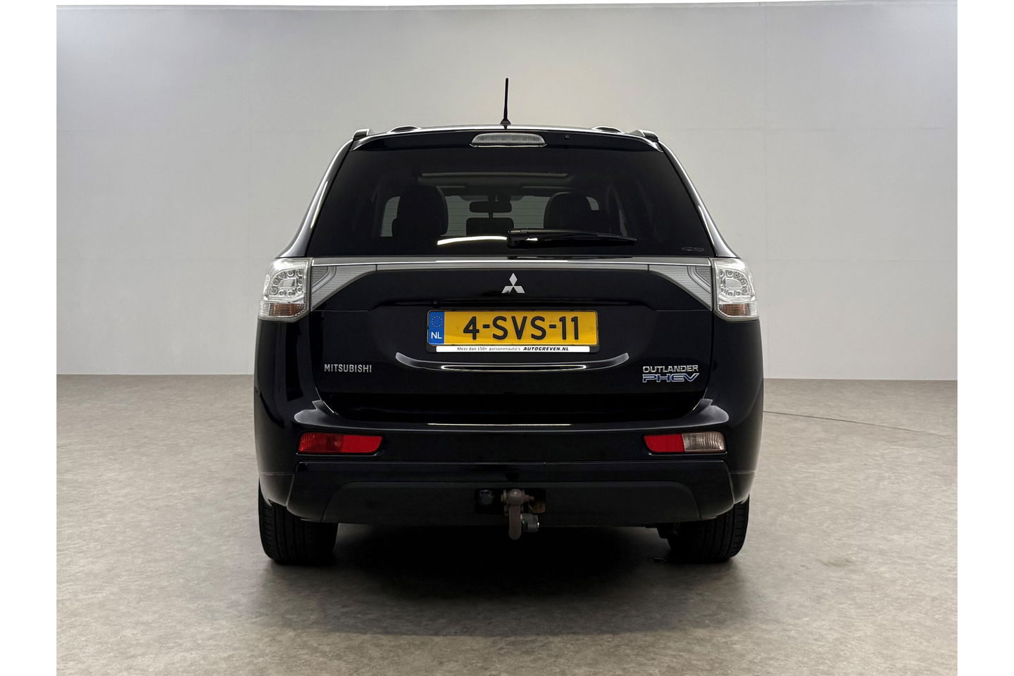 Mitsubishi Outlander 2.0 PHEV Instyle Pano Camera LED Trekhaak Clima Cruise Navi PDC 18''LMV