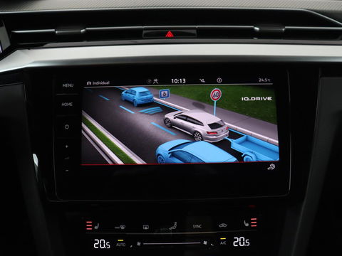 Volkswagen Arteon Shooting Brake 2.0 TSI R-Line Business+ | Panoramadak | Head-Up | Leder | Harman/Kardon | Massage | Matrix LED | Stoelverwarming | Trekhaak | Adaptive cruise