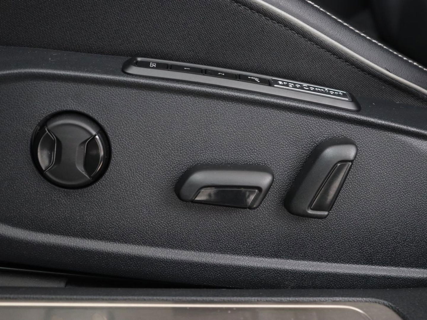 Volkswagen Arteon Shooting Brake 2.0 TSI R-Line Business+ | Panoramadak | Head-Up | Leder | Harman/Kardon | Massage | Matrix LED | Stoelverwarming | Trekhaak | Adaptive cruise