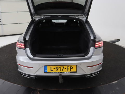 Volkswagen Arteon Shooting Brake 2.0 TSI R-Line Business+ | Panoramadak | Head-Up | Leder | Harman/Kardon | Massage | Matrix LED | Stoelverwarming | Trekhaak | Adaptive cruise