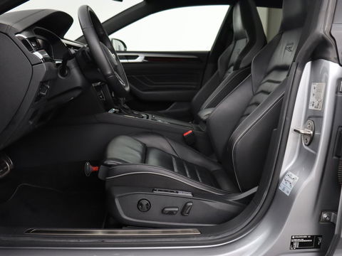Volkswagen Arteon Shooting Brake 2.0 TSI R-Line Business+ | Panoramadak | Head-Up | Leder | Harman/Kardon | Massage | Matrix LED | Stoelverwarming | Trekhaak | Adaptive cruise