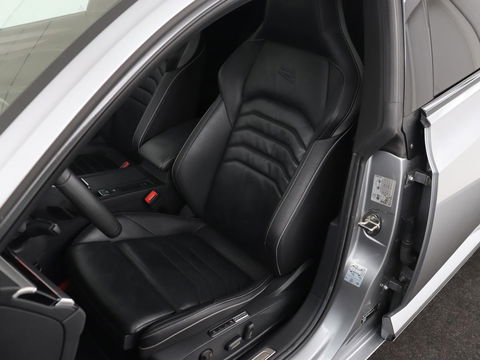 Volkswagen Arteon Shooting Brake 2.0 TSI R-Line Business+ | Panoramadak | Head-Up | Leder | Harman/Kardon | Massage | Matrix LED | Stoelverwarming | Trekhaak | Adaptive cruise