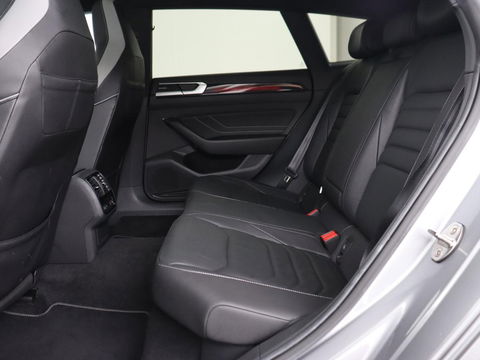 Volkswagen Arteon Shooting Brake 2.0 TSI R-Line Business+ | Panoramadak | Head-Up | Leder | Harman/Kardon | Massage | Matrix LED | Stoelverwarming | Trekhaak | Adaptive cruise