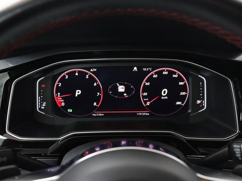Volkswagen Polo 2.0 TSI GTI | Stoelverwarming | Full LED | Virtual Cockpit | Adaptive cruise | Navigatie | Climate control | Parkeerhulp