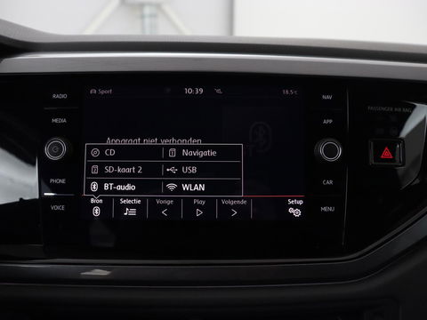 Volkswagen Polo 2.0 TSI GTI | Stoelverwarming | Full LED | Virtual Cockpit | Adaptive cruise | Navigatie | Climate control | Parkeerhulp