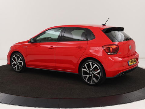 Volkswagen Polo 2.0 TSI GTI | Stoelverwarming | Full LED | Virtual Cockpit | Adaptive cruise | Navigatie | Climate control | Parkeerhulp