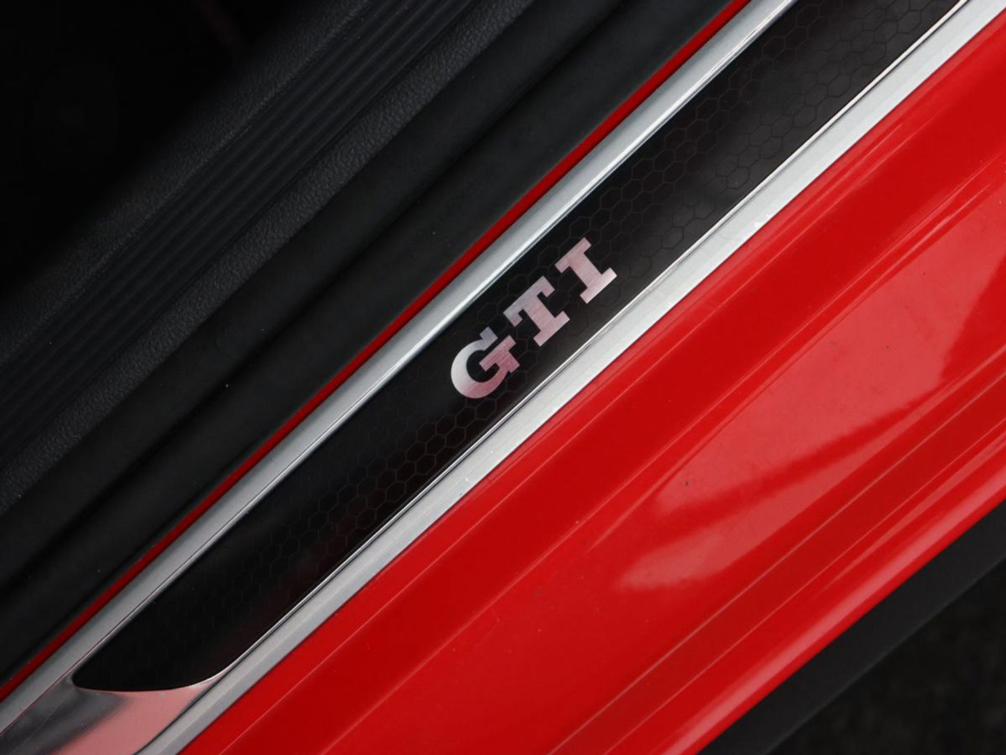 Volkswagen Polo 2.0 TSI GTI | Stoelverwarming | Full LED | Virtual Cockpit | Adaptive cruise | Navigatie | Climate control | Parkeerhulp