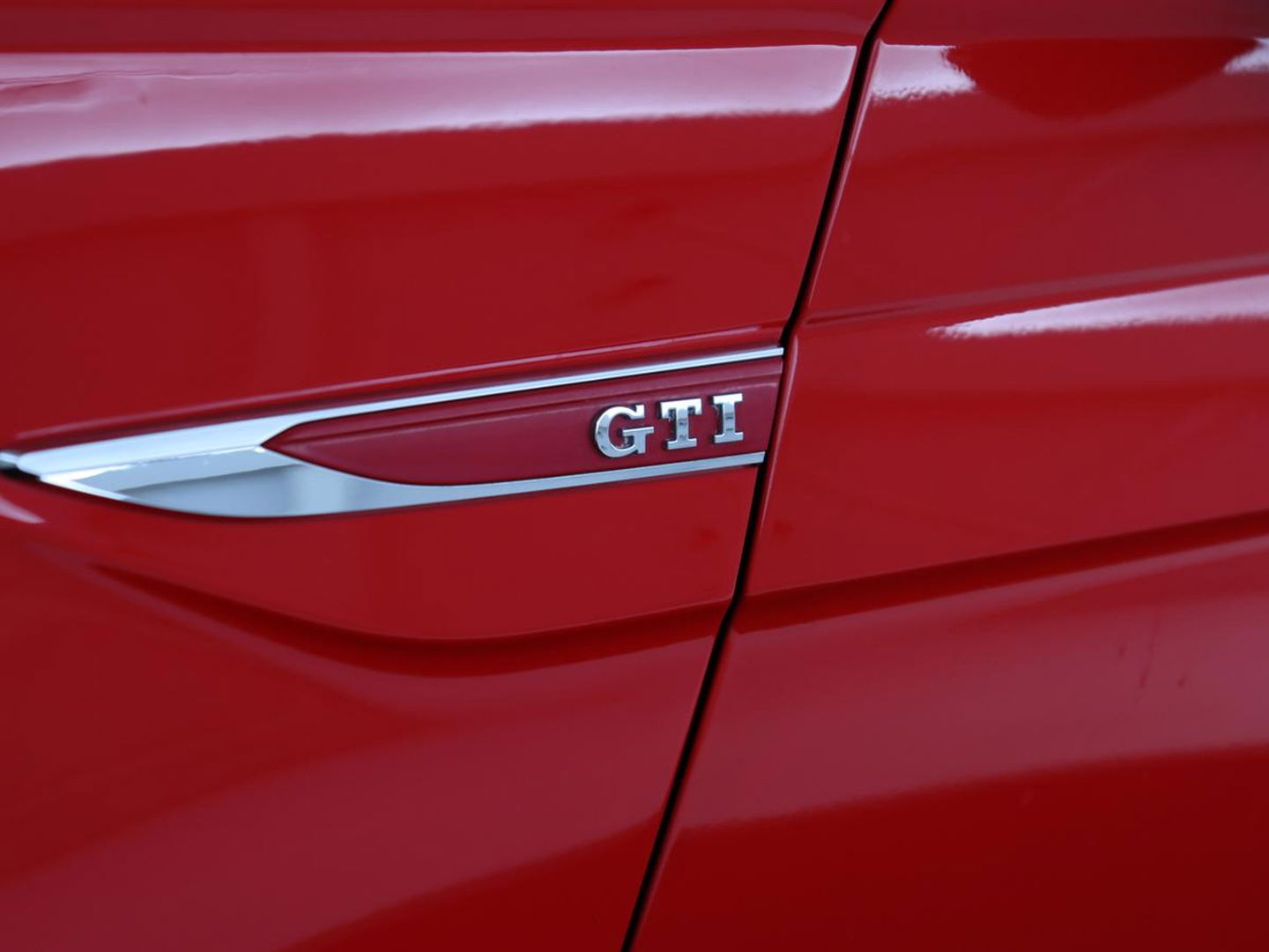 Volkswagen Polo 2.0 TSI GTI | Stoelverwarming | Full LED | Virtual Cockpit | Adaptive cruise | Navigatie | Climate control | Parkeerhulp