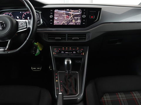 Volkswagen Polo 2.0 TSI GTI | Stoelverwarming | Full LED | Virtual Cockpit | Adaptive cruise | Navigatie | Climate control | Parkeerhulp